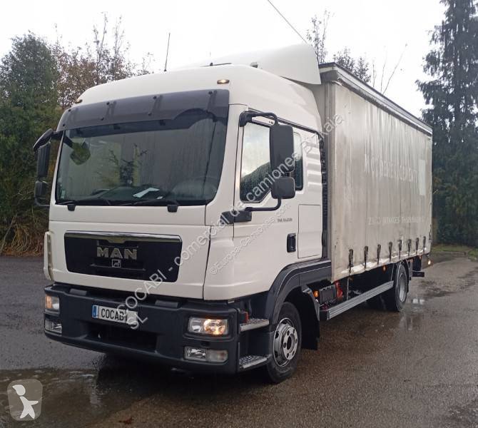 Camión MAN TGL 10.220 Tautliner con Rampa Euro 5 de Ocasión