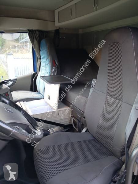 Cabeza Tractora Volvo FH 460 4x2 Euro 6 con Grúa de Ocasión - miniatura 8